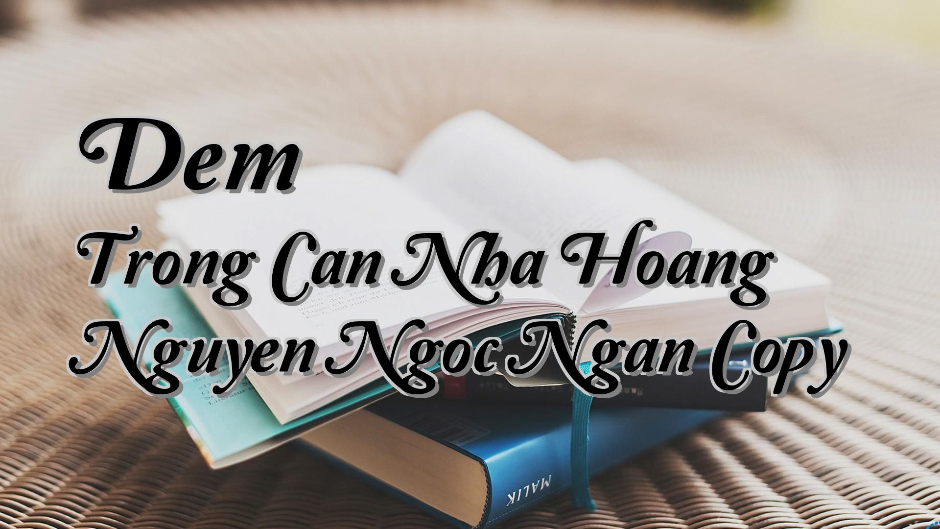 Cover image for Dem Trong Can Nha Hoang Nguyen Ngoc Ngan Copy