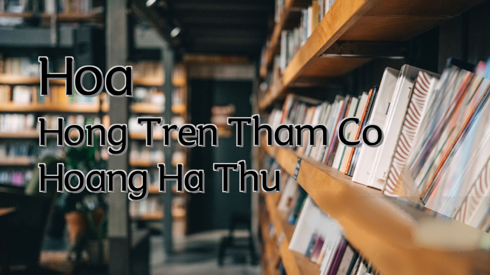 Cover image for Hoa Hong Tren Tham Co Hoang Ha Thu