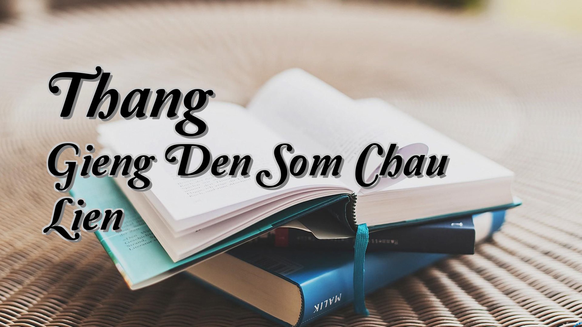 Cover image for Thang Gieng Den Som Chau Lien